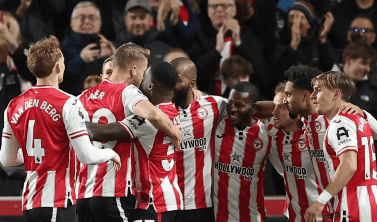 爆大冷!利物浦被踢爆,11亿欧身价也没用,英超耻辱4连败